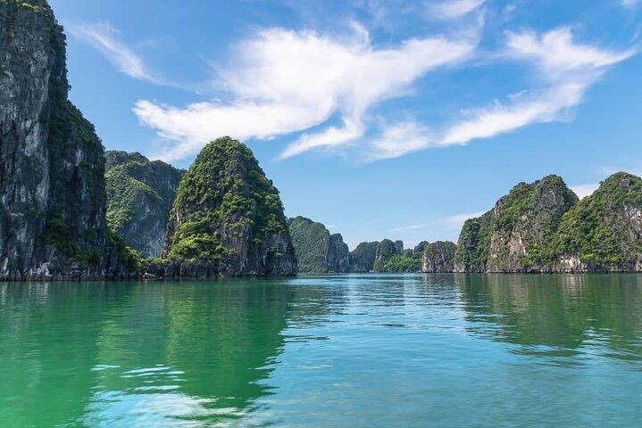 From Hanoi: Scenic Day Cruise Through Pristine Bai Tu Long Bay