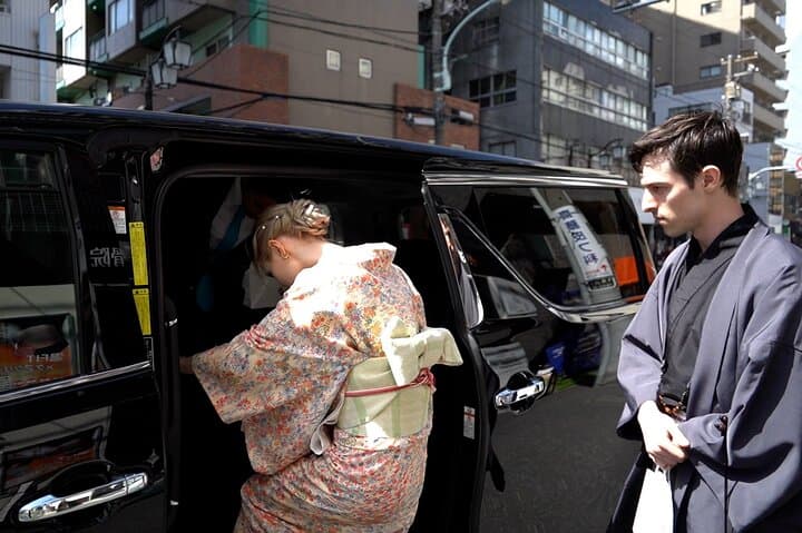 Tokyo Kimono Tour by Private Vehicle with Professional Guide