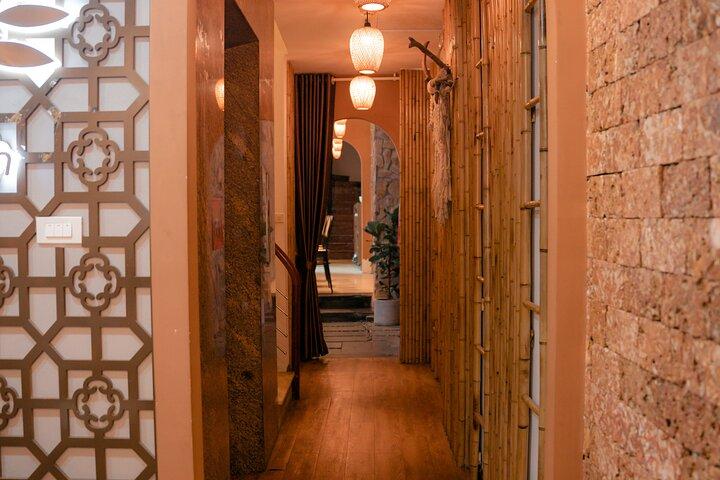 Hanoi Old Quarter : Lá Spa - Nourishing shampoo & head massage