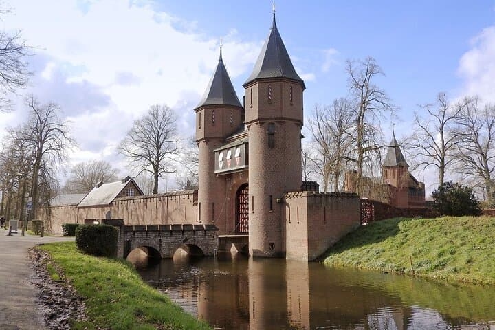 Castle De Haar and 17th century Palaces Private Tour