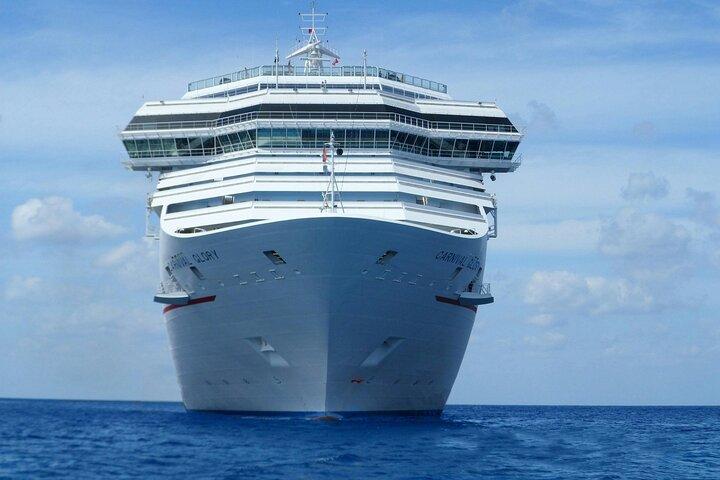 To and from Southampton Cruise Port to Heathrow Via Stonehenge