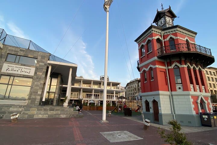 Robben Island Tour with Return Transportation from Cape Town