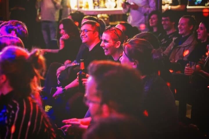 NEW IN TOWN - English Stand Up Comedy by Berlin Alexanderplatz