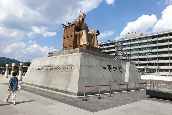Seoul History Walking Tour