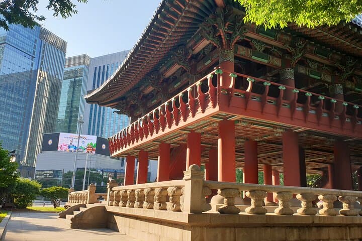 Seoul History Walking Tour
