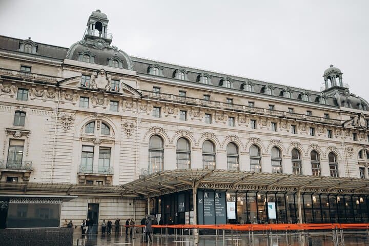 Paris Musée d'Orsay Fully Guided Skip the Line Tour