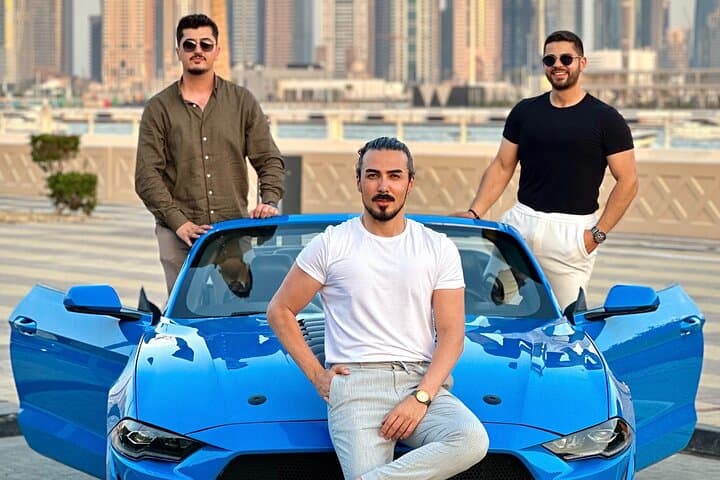 Dubai Cabrio Tour: Guided Tour of Top Sights in a Convertible Car