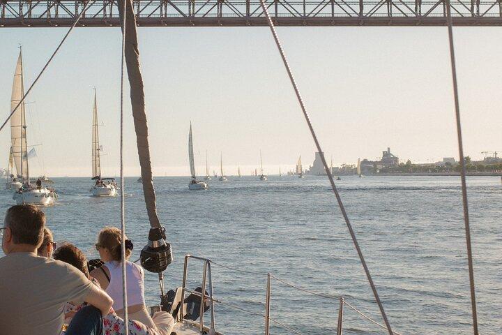 Lisbon Sunset and Day Boat Cruise Tour With Drinks Included
