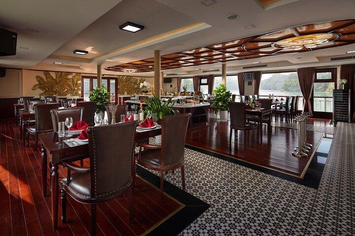 From Hanoi: 2-Day Halong & Lan Ha Bay on Dora Luxury Cruise