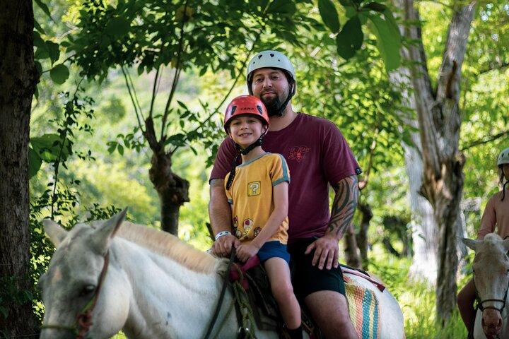 Horseback + Natural Pool Adventure in Jaco Beach and Los Suenos