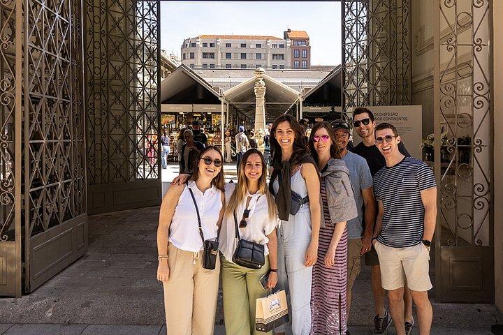 Chef Led Porto Market Tour and Portuguese Tapas Class with Wine