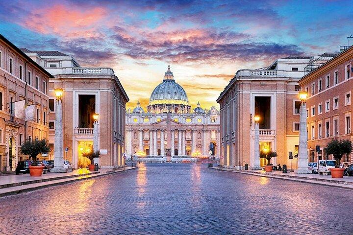 Rome: Vatican Museum & Sistine Chapel Guided Tour