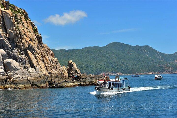 Mui Ne: Discover Pottery Village, Hidden Waterfall & Vinh Hy Bay