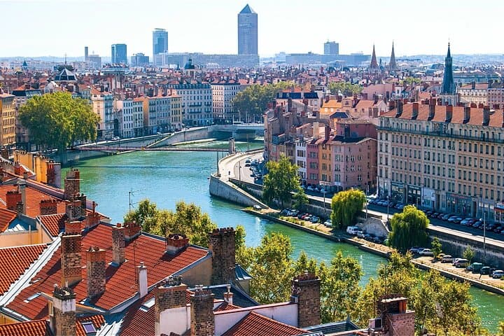 Lyon Old Town Tour with Sightseeing Cruise Tickets