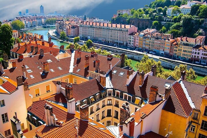 Lyon Jewish Heritage and Old Town Private Tour