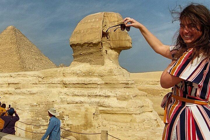 Half Day Tour Giza Pyramids &Sphinx with Expert Private Tourguide