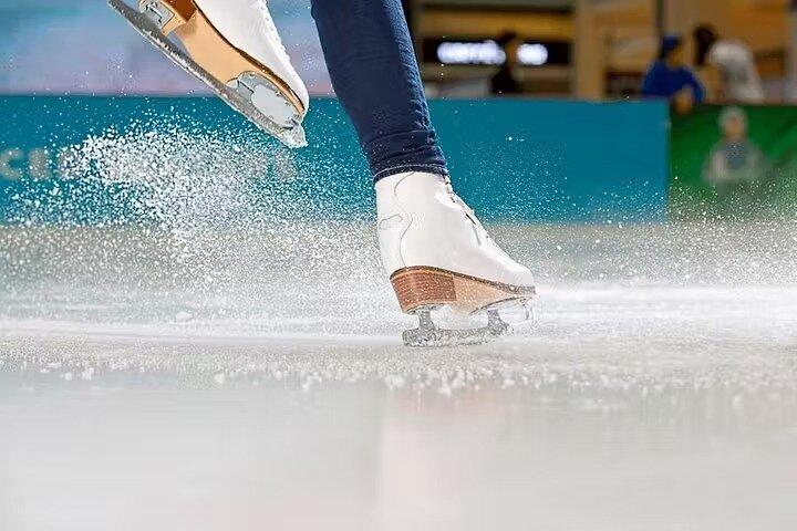 Dubai Ice Rink Experiences