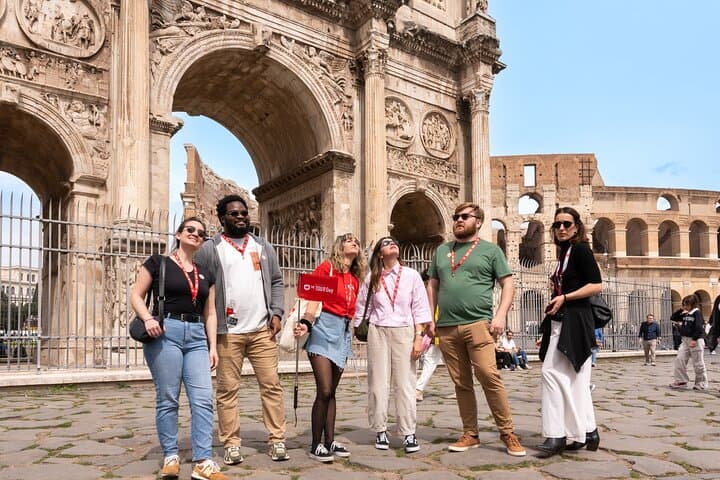 Rome: Colosseum Roman Forum & Palatine Hill Tour I Max 10 People