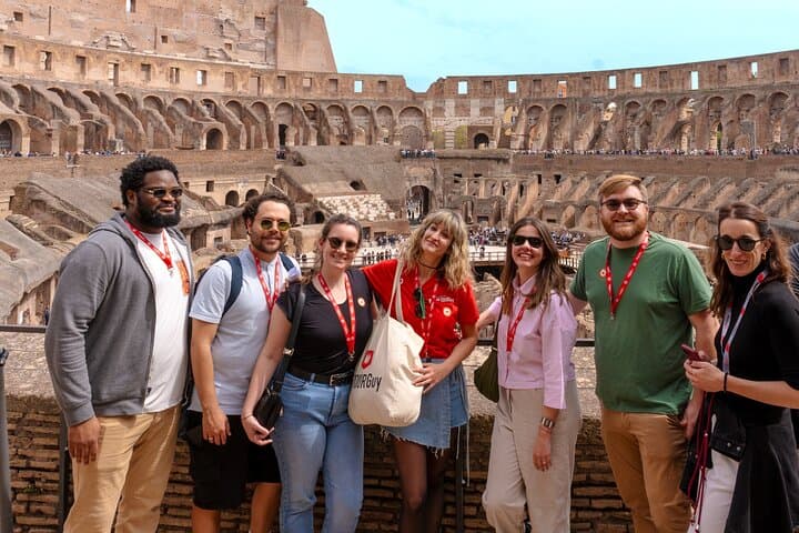 Rome: Colosseum Roman Forum & Palatine Hill Tour I Max 10 People