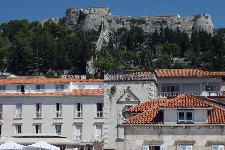 Self-Guided Walking Tour of Hvar’s Historical Old Town