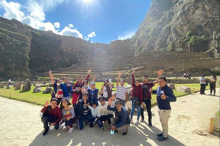 Wonders of the Sacred Valley VIP! Tour Full day with Food