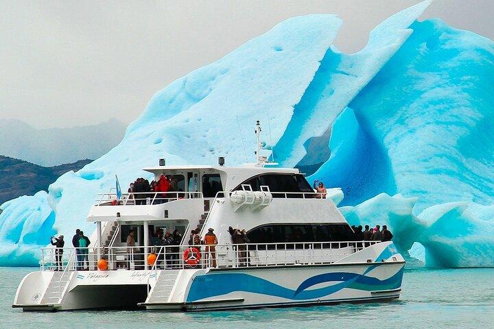 “Todo Glaciares” Scenic Glacier Boat Tour from El Calafate