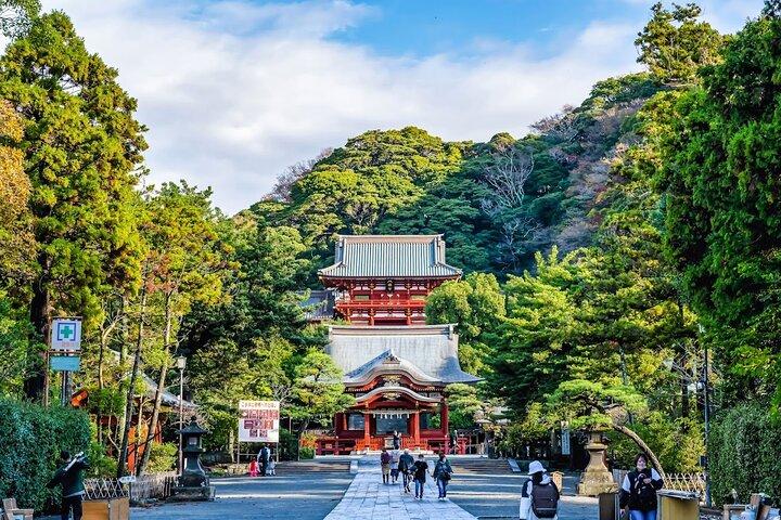 Kamakura Spiritual & History Private Tour: Zen Energy & Shrines