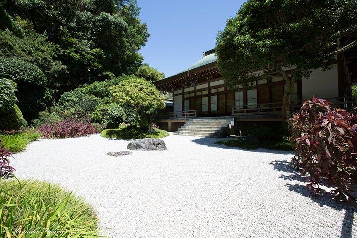 Kamakura Spiritual & History Private Tour: Zen Energy & Shrines