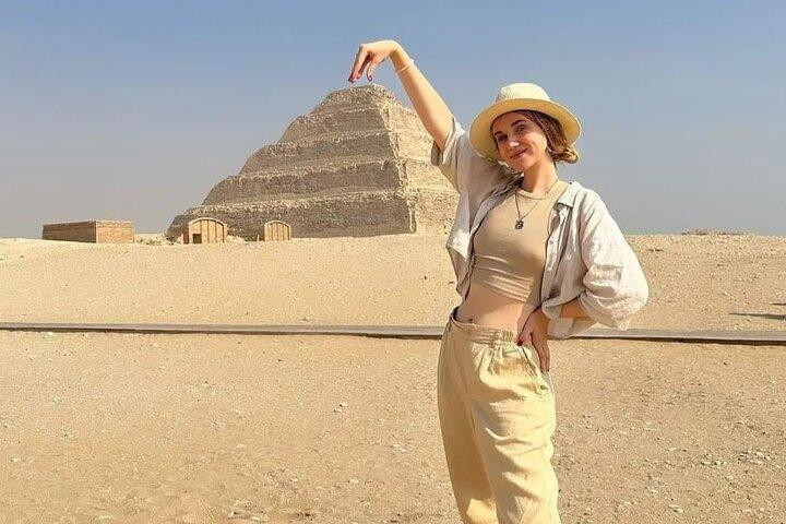 Guided Day Tour to Giza Pyramids , Dahshur, Sakkara and Memphis