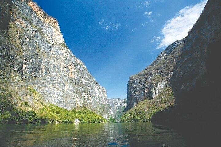 Boat ride through Sumidero Canyon and visit to Indian Villages