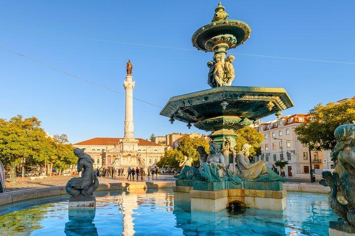 Lisbon Old Town Walking Tour with River Cruise Tickets