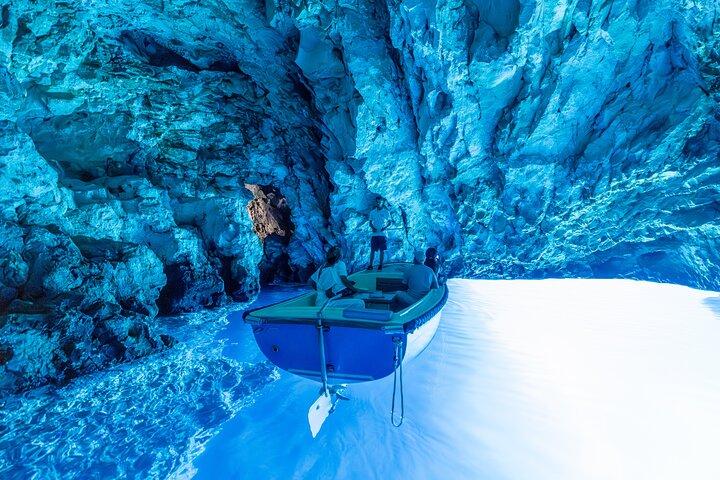 Split/Trogir: Blue Cave, Vis and Hvar Small Group Tour