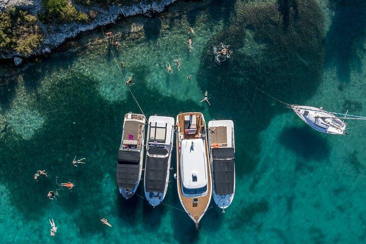 Split/Trogir: Blue Cave, Vis and Hvar Small Group Tour
