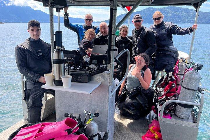 Vancouver UNESCO Biosphere Reserve Seals Snorkel Kayak Boat Tour