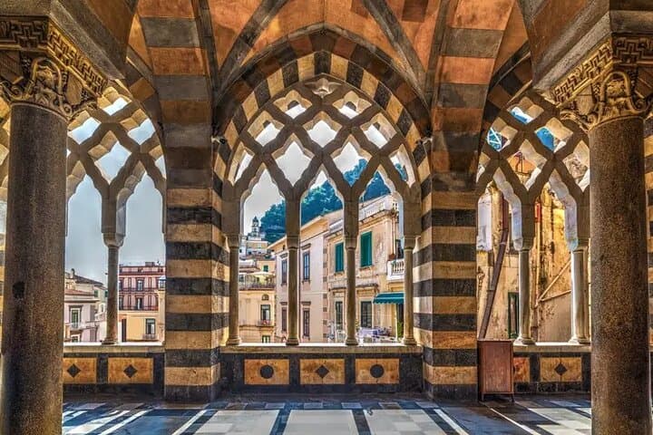 Naples Private Tour to discover the Amalfi Coast
