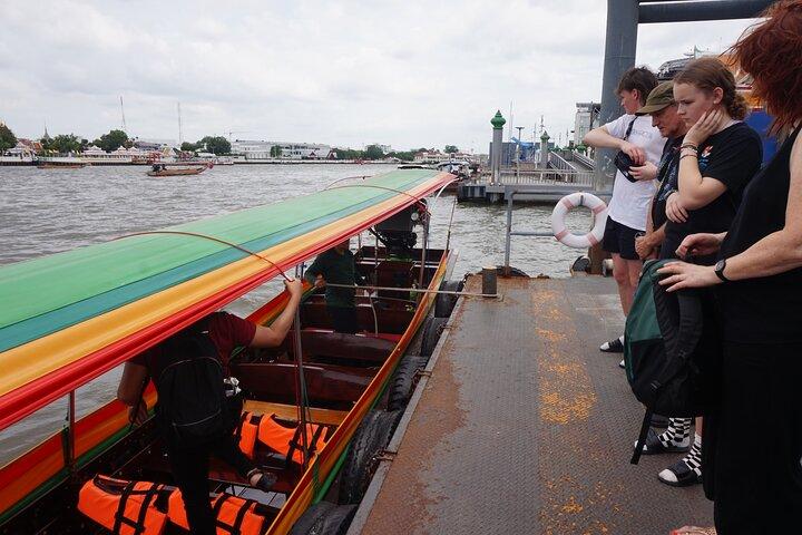 Bangkok Yai Local Canal Tour with Longtail Boat