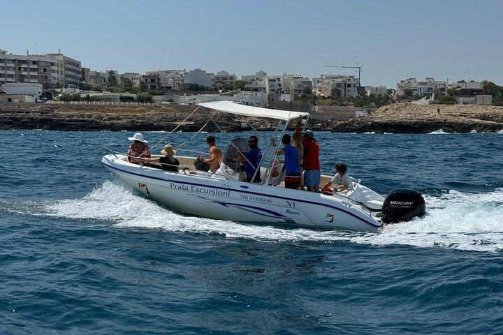 Boat Tour in Polignano a Mare