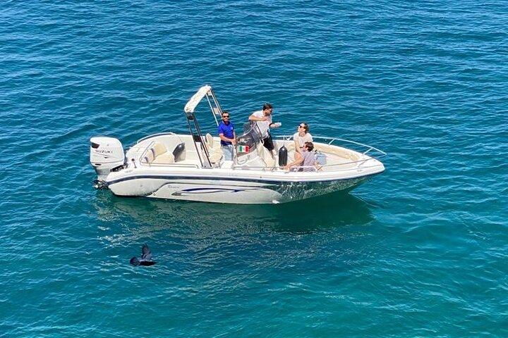 Boat Tour in Polignano a Mare