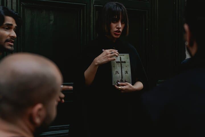 Immersive Rome Ghost Walking Tour with Haunted Sites