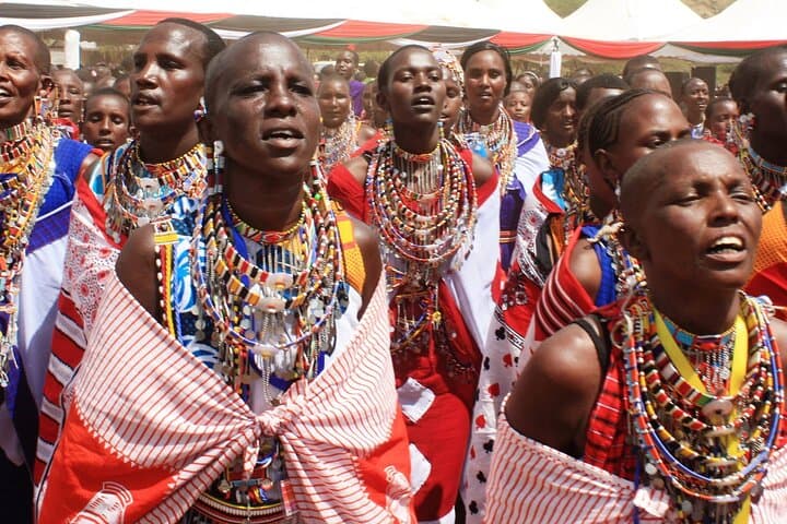 Nairobi Bomas Cultural Dance Tour