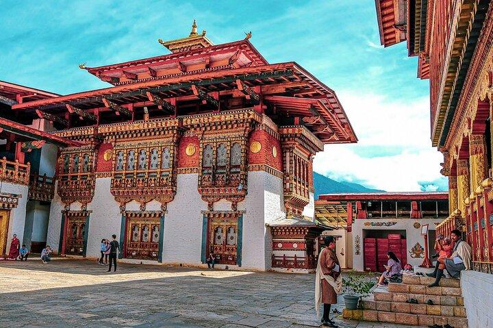 A 7-Day Journey Through the Land of Happiness