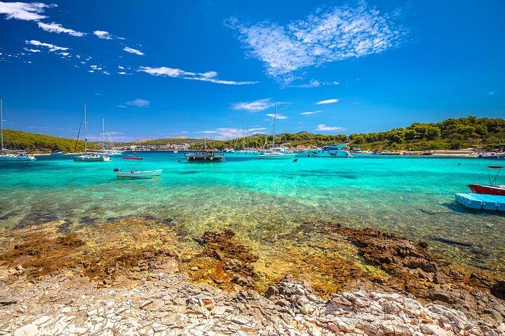 BLUE CAVE & 5 islands tour from Hvar