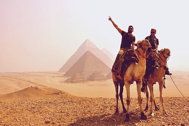 Cairo Photoshoot with Jumping Horse And Camel In Giza Pyramids