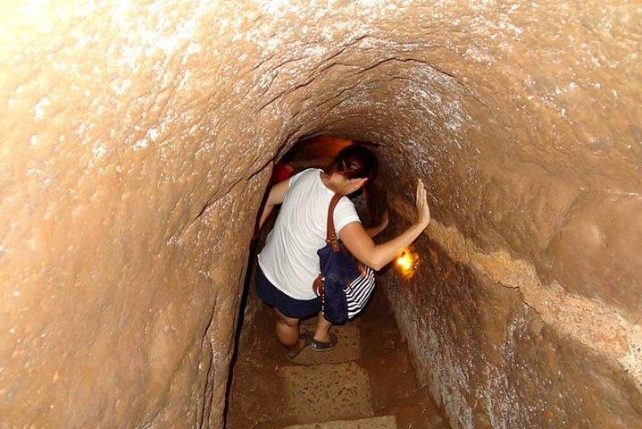 Private DMZ Tour from Hue Vinh Moc Tunnel & Khe Sanh Combat Zone