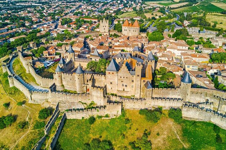 Carcassonne Walking Tour with Audioguide on Your Smartphone