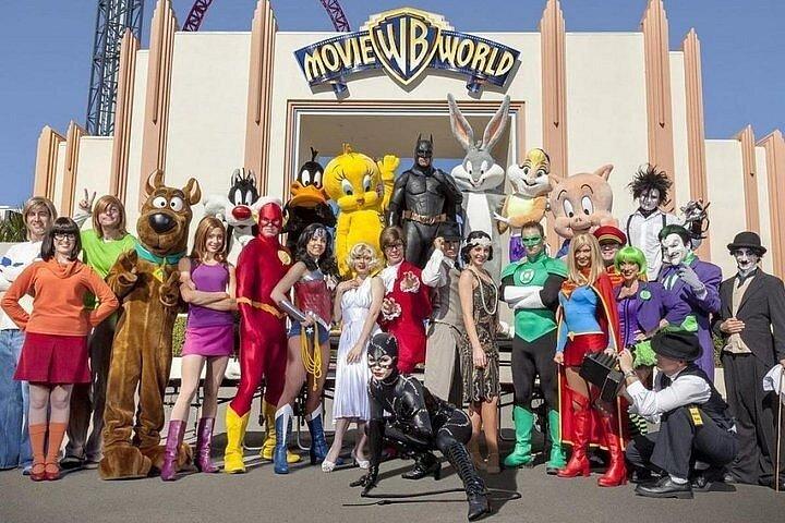 Ferrari World or warner bros Ticket with sharing Transfer