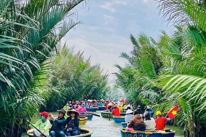 Vietnam in 15 Days | Explore Beaches, Cities, Culture, Adventure