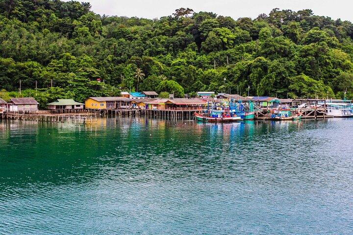 Koh Chang Bus and Catamaran Transfer from Bangkok