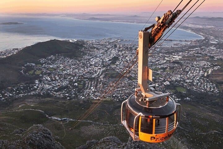 Cape Town Private Table Mountain & Signal hill and Bo-kaapTour