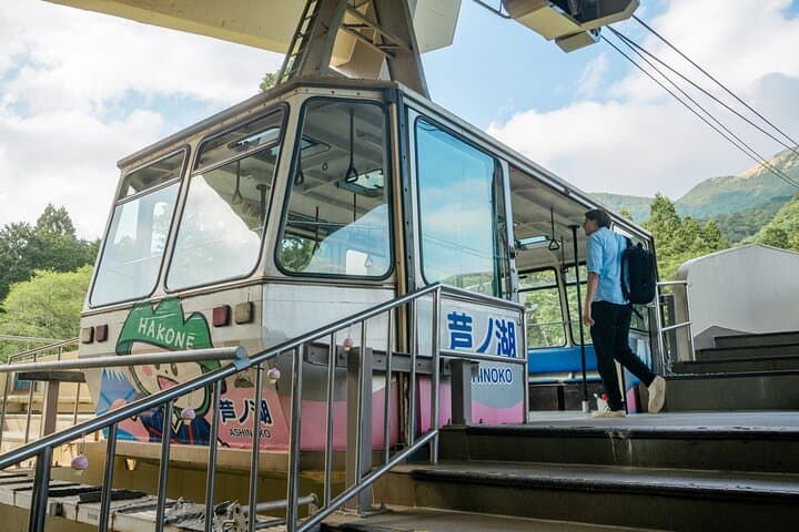 Mt Fuji & Hakone Cruise, Drum Show Bus 1 Day from Tokyo Sta. Area